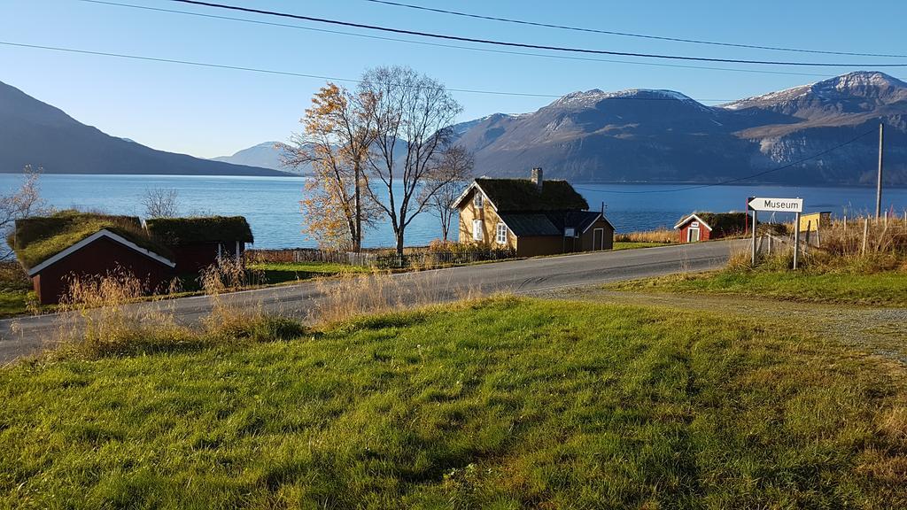 Gamtunet Lyngen Svensby Zewnętrze zdjęcie