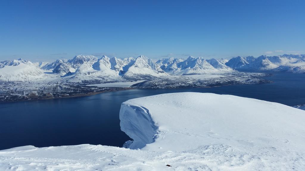 Gamtunet Lyngen Svensby Zewnętrze zdjęcie